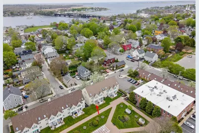 5 Munroe St #5, Newburyport, MA 01950 - Photo 2