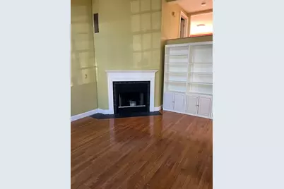 5 Munroe St #5, Newburyport, MA 01950 - Photo 4