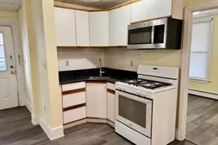 6 Harvard St, Lowell, MA 01851 - Photo 4