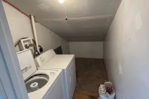 27 Nelson St, Webster, MA 01570 - Photo 8