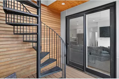 946 Saratoga Street #303, Boston, MA 02128 - Photo 16