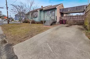 54 Slocum St, Acushnet, MA 02743 - Photo 2