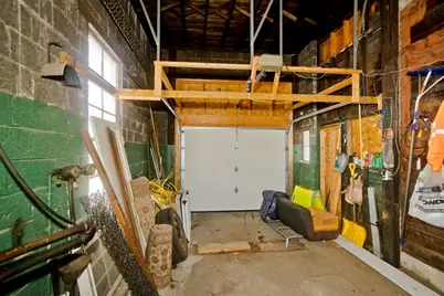 328 Newton St, South Hadley, MA 01075 - Photo 16