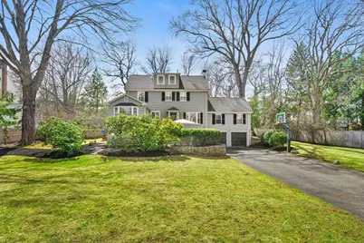 120 Forest St, Wellesley, MA 02481 - Photo 2