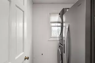 2 Bancroft St, Maynard, MA 01754 - Photo 14