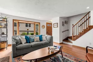 23 Hillside Ave, Marblehead, MA 01945 - Photo 6