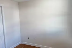 90-92 Sylvia St, Arlington, MA 02476 - Photo 4