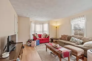 29 Kingsbury Ave, Haverhill, MA 01835 - Photo 14