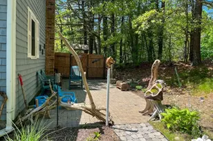 52 W Pond Rd, Plymouth, MA 02360 - Photo 22