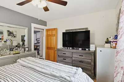 24 Jasper St, Springfield, MA 01109 - Photo 18