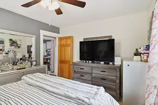 24 Jasper St, Springfield, MA 01109 - Photo 18