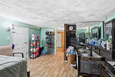 24 Jasper St, Springfield, MA 01109 - Photo 36