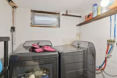 24 Jasper St, Springfield, MA 01109 - Photo 38