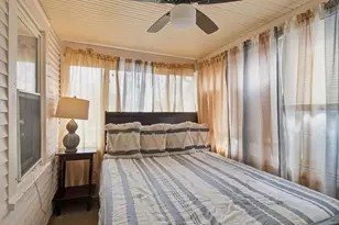 24 Jasper St, Springfield, MA 01109 - Photo 28