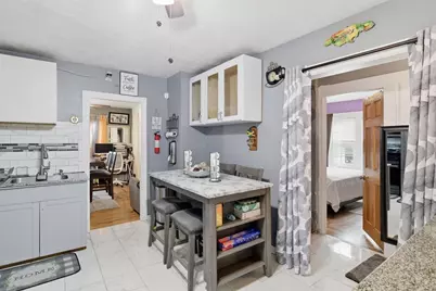 24 Jasper St, Springfield, MA 01109 - Photo 14