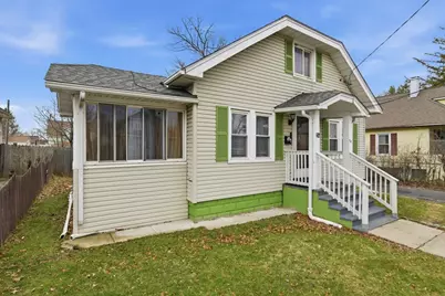 24 Jasper St, Springfield, MA 01109 - Photo 2