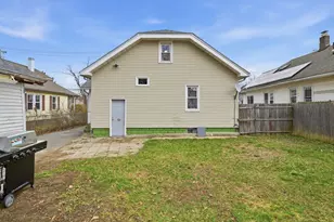 24 Jasper St, Springfield, MA 01109 - Photo 40