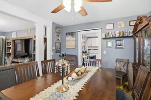 24 Jasper St, Springfield, MA 01109 - Photo 8