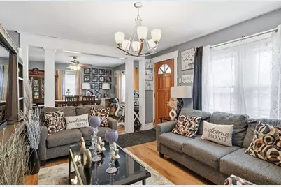 24 Jasper St, Springfield, MA 01109 - Photo 6