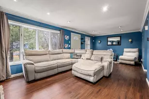 19 New Ludlow Rd, Granby, MA 01033 - Photo 8