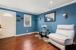 19 New Ludlow Rd, Granby, MA 01033 - Photo 6