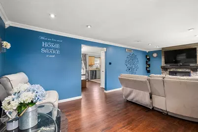 19 New Ludlow Rd, Granby, MA 01033 - Photo 4