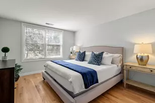 25 Holly Ln, Brookline, MA 02467 - Photo 16