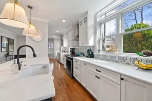 71 King St, Swampscott, MA 01907 - Photo 6