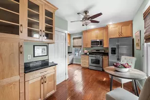 1 Maverick St, Marblehead, MA 01945 - Photo 10