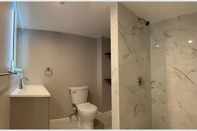 13 Hamilton St, Framingham, MA 01701 - Photo 8