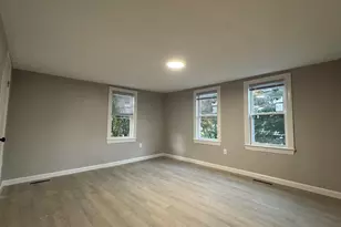 13 Hamilton St, Framingham, MA 01701 - Photo 20