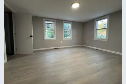 13 Hamilton St, Framingham, MA 01701 - Photo 18