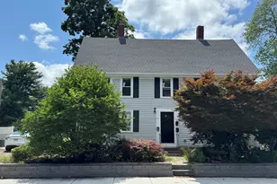 13 Hamilton St, Framingham, MA 01701 - Photo 1