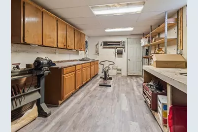 9 Santom St, Auburn, MA 01501 - Photo 32