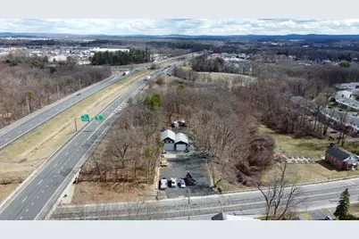 330 Montgomery St, Chicopee, MA 01020 - Photo 2