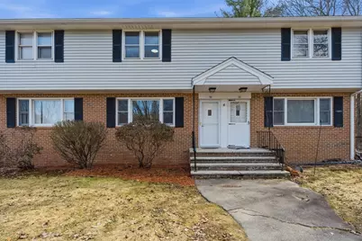 50 Frank St #50, Dracut, MA 01826 - Photo 2