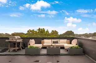 5245 Washington St, Boston, MA 02132 - Photo 32