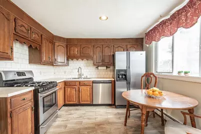 71 Ashland St, Taunton, MA 02780 - Photo 4