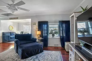 28 E St, Hull, MA 02045 - Photo 10