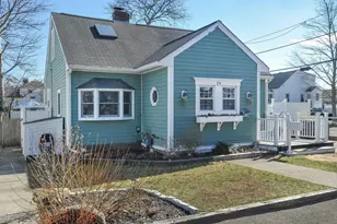 28 E St, Hull, MA 02045 - Photo 4