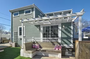 28 E St, Hull, MA 02045 - Photo 2