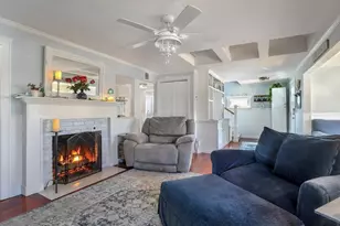 28 E St, Hull, MA 02045 - Photo 8