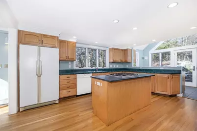 445 Glen Road, Weston, MA 02493 - Photo 10