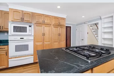 445 Glen Road, Weston, MA 02493 - Photo 12