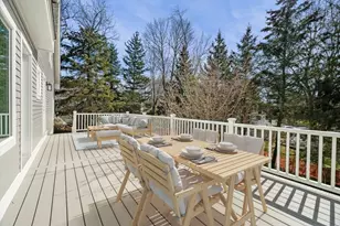 204 Green St, Marblehead, MA 01945 - Photo 14