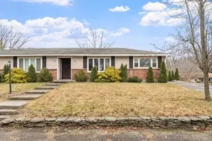 45 Kinglet Dr, Shrewsbury, MA 01545 - Photo 4