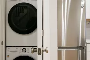 217 W 9th, Boston, MA 02127 - Photo 14