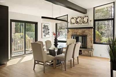 367 Newton St, Brookline, MA 02467 - Photo 12