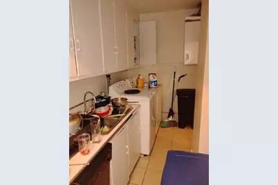 23 Suffolk St, Worcester, MA 01604 - Photo 4