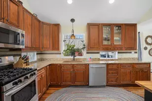 215 South St, Wrentham, MA 02093 - Photo 6